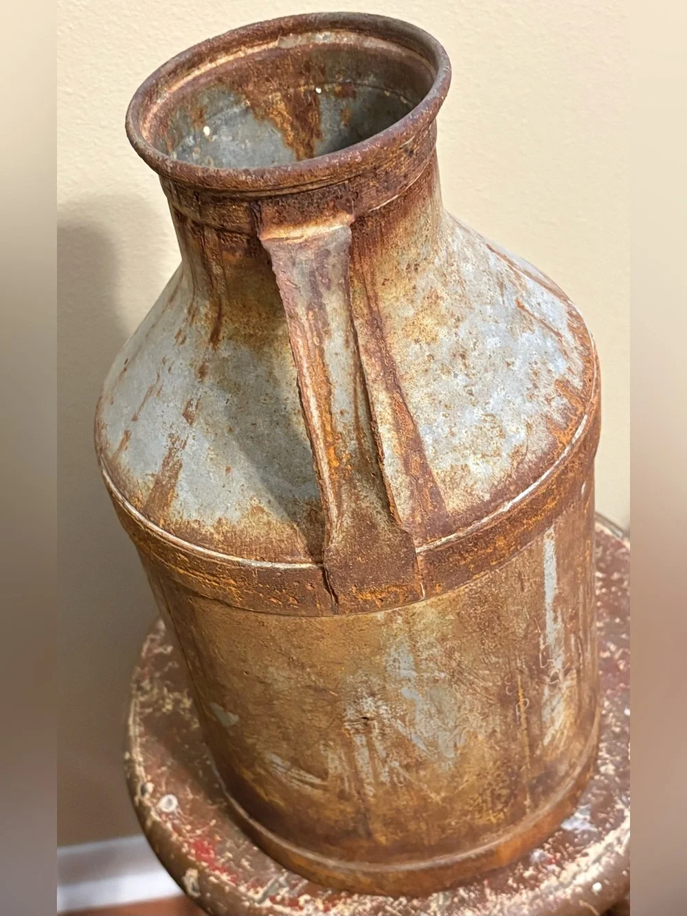 Vintage Antique Milk Can Jug 8 Quarts